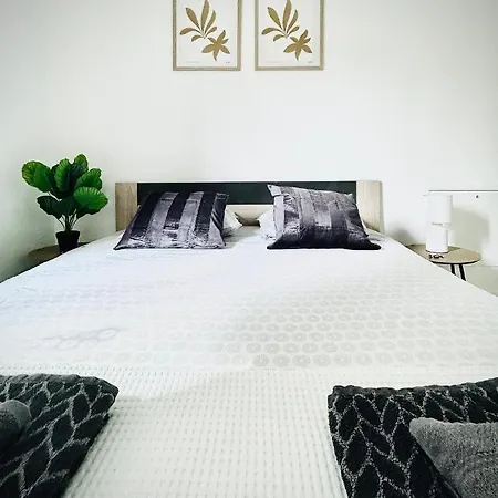 Apartamento The Charming - Few Steps From The Lake! *